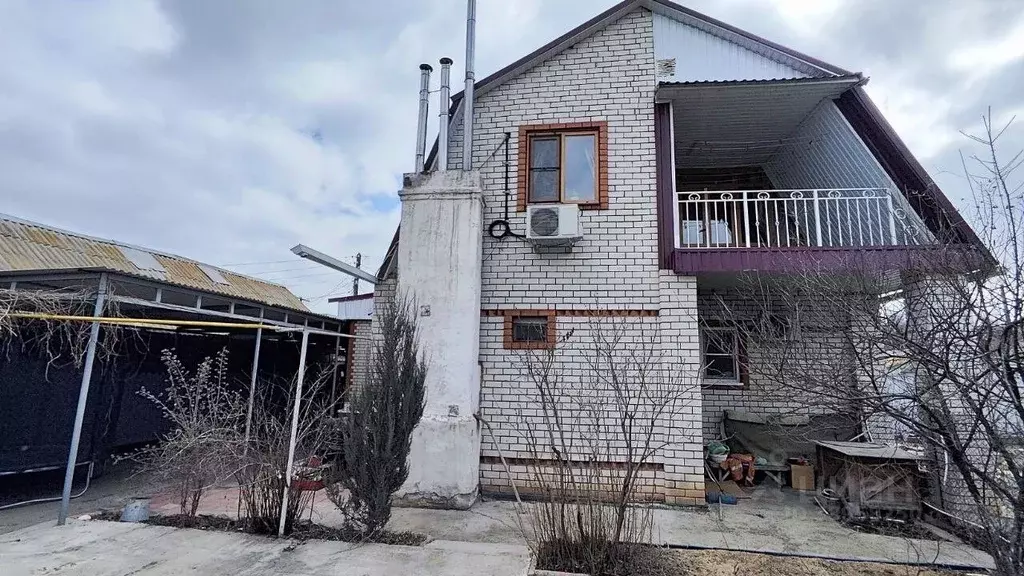 Дом в Астраханская область, Астрахань ул. Сенявина, 75 (149 м) - Фото 0