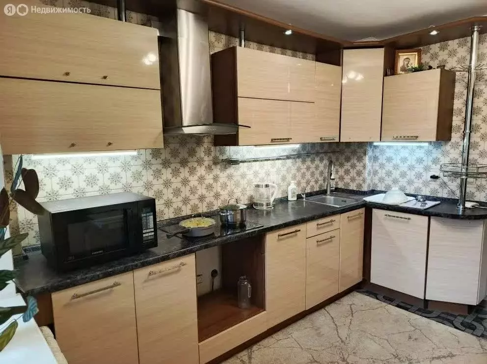 3-комнатная квартира: Йошкар-Ола, улица Васильева, 4А (80.7 м) - Фото 1