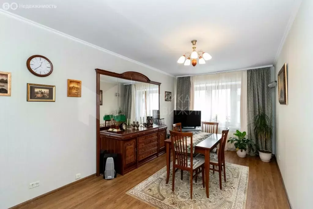 3-комнатная квартира: Тюмень, проезд Геологоразведчиков, 22 (62 м) - Фото 0