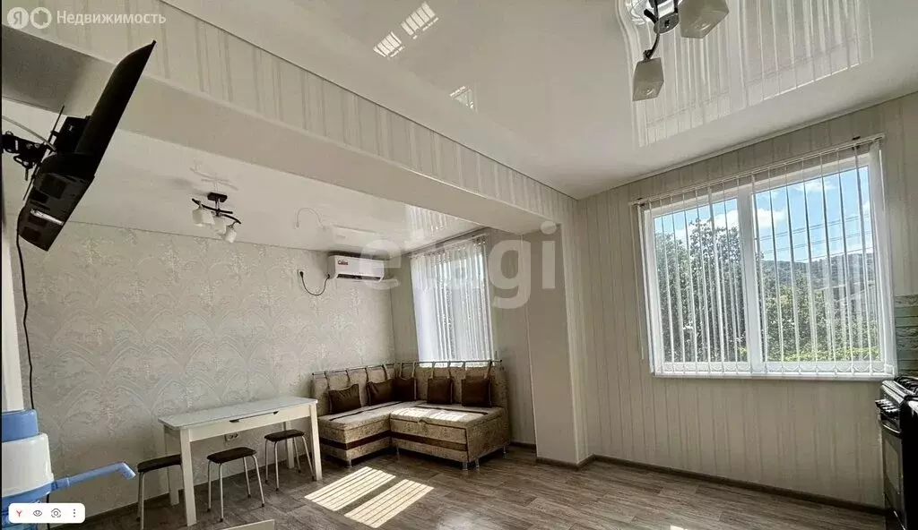 Дом в Морское, улица Мартынова (55 м) - Фото 1