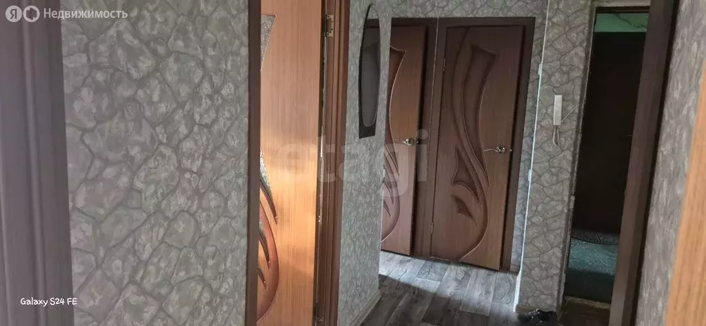 4-комнатная квартира: Шадринск, Красноармейская улица, 70 (64.1 м) - Фото 1