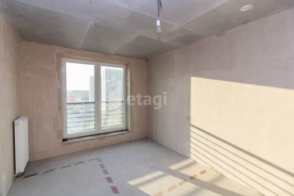 2-к кв. Тюменская область, Тюмень ул. 50 лет Октября, 57А (55.1 м) - Фото 1