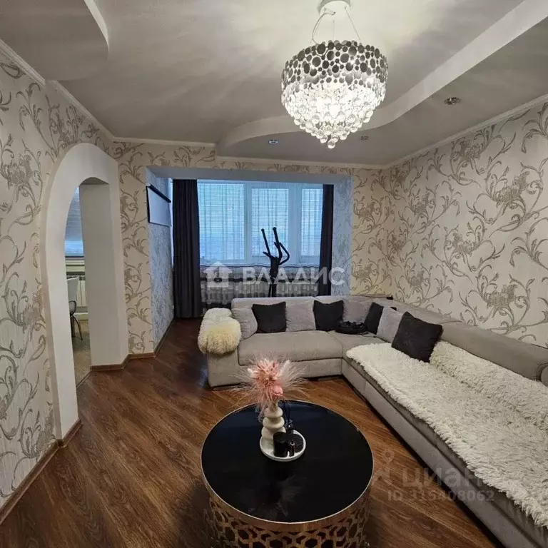 3-к кв. Белгородская область, Белгород ул. Апанасенко, 97 (105.4 м) - Фото 2