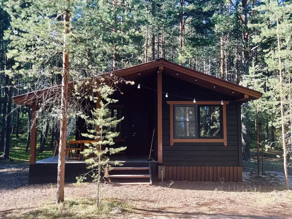 Дом в Ленинградская область, Приозерский район, Ромашкинское с/пос, ... - Фото 1