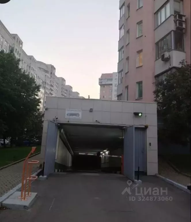 Гараж в Москва Ходынский бул., 9 (15 м) - Фото 1