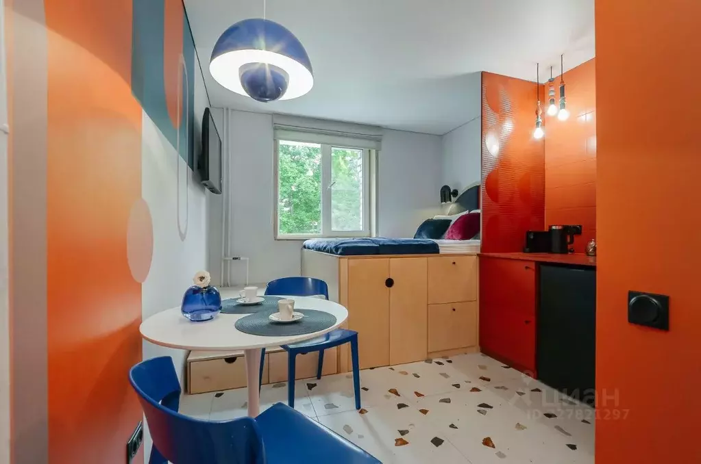 Студия Псковская область, Псков Первомайская ул., 31 (17.0 м) - Фото 1