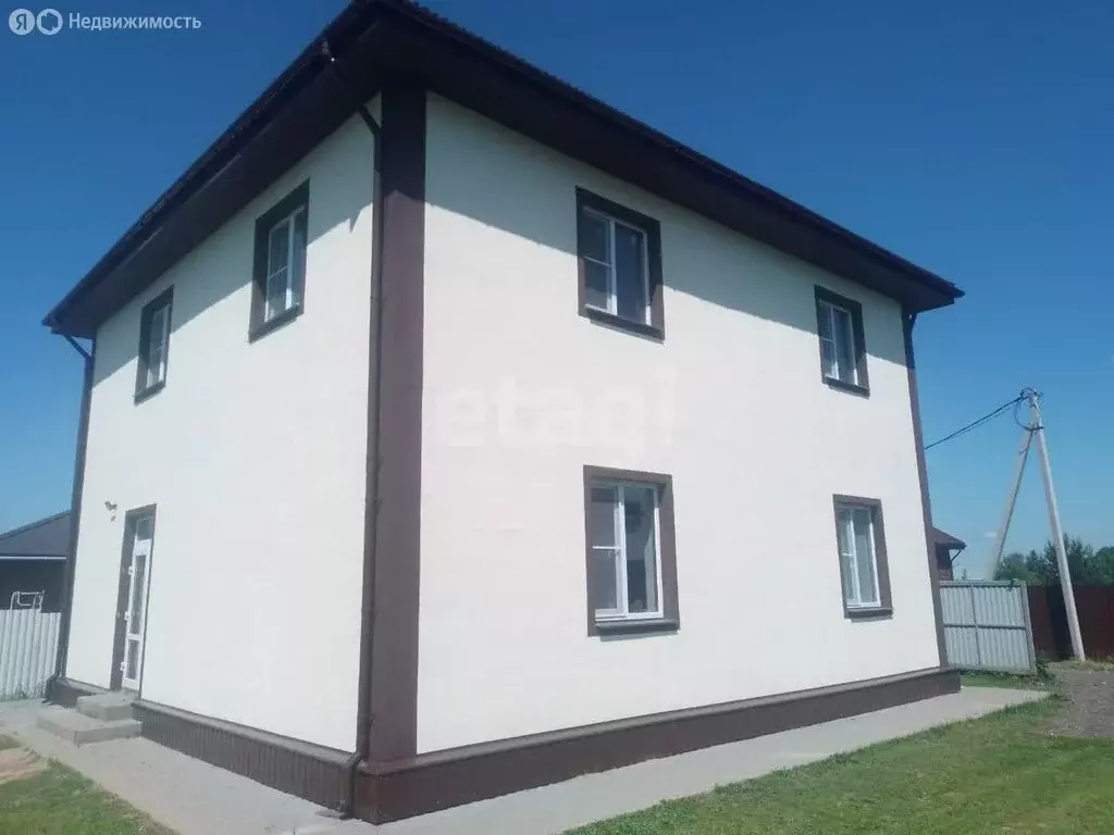 Дом в посёлок Зарубино, Молодёжная улица (190 м) - Фото 0