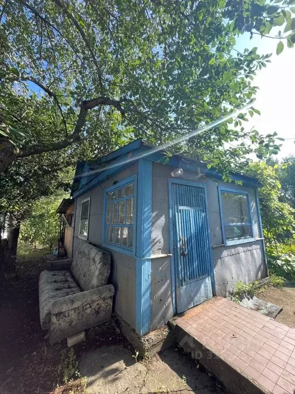 Дом в Волгоградская область, Волжский Новые сады СНТ, ул. 1-я Шоферов ... - Фото 0