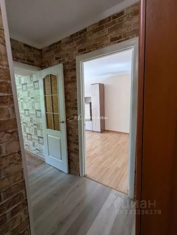 1-к кв. Крым, Симферополь ул. Залесская, 70 (30.0 м) - Фото 2