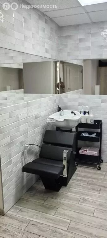 Помещение свободного назначения (65 м) - Фото 1