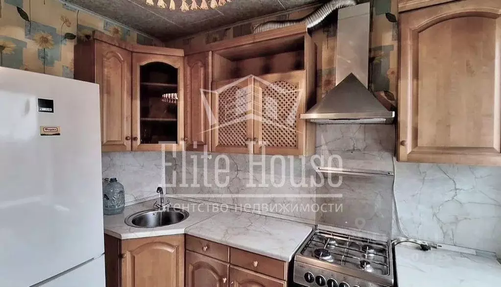 2-к кв. Калужская область, Калуга пл. Мира, 2 (42.0 м) - Фото 1