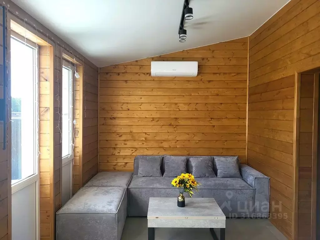 Дом в Ленинградская область, Волховский район, Иссадское с/пос, д. ... - Фото 1