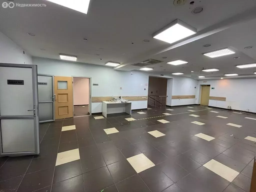 Помещение свободного назначения (656.1 м) - Фото 2