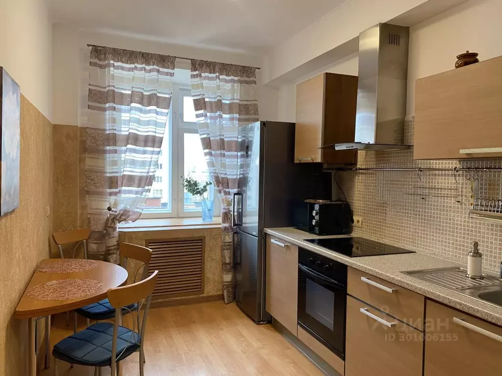 2-к кв. Пермский край, Пермь Екатерининская ул., 141 (80.0 м) - Фото 1