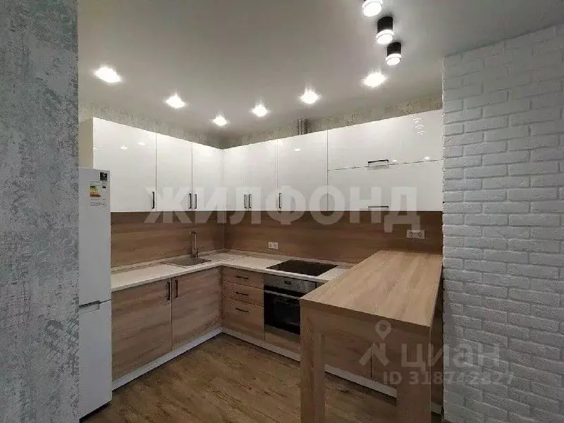 2-к кв. Новосибирская область, Новосибирск ул. Немировича-Данченко, ... - Фото 1