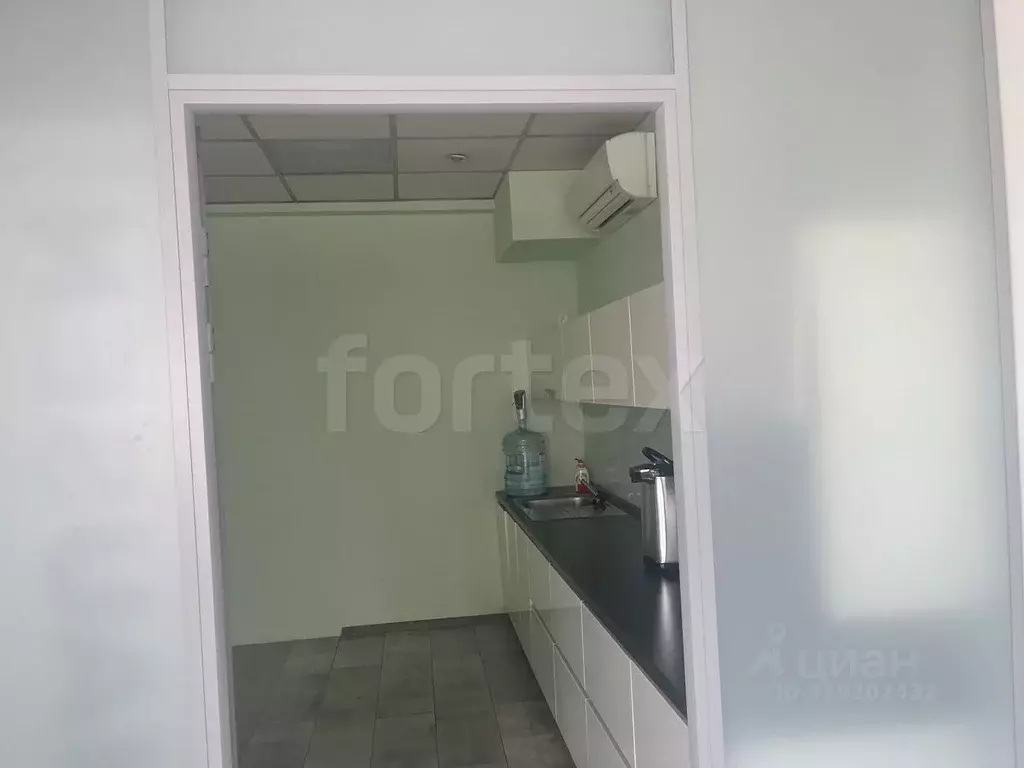 Офис в Москва ул. Орджоникидзе, 11С1а (270 м) - Фото 0