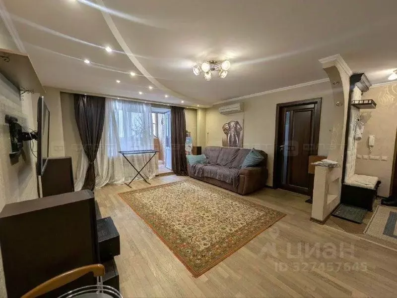 2-к кв. Татарстан, Казань ул. 2-я Азинская, 1Е (56.0 м) - Фото 1