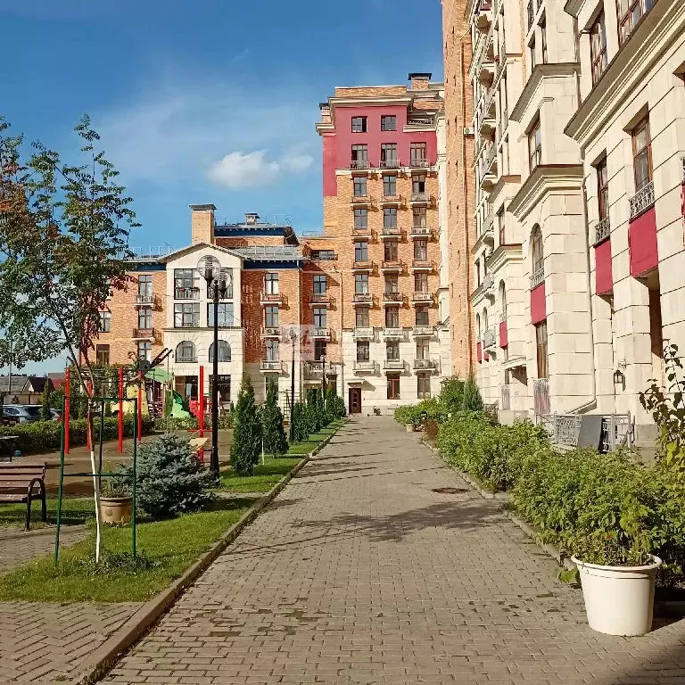 Продается 2-комнатная квартира - Фото 1