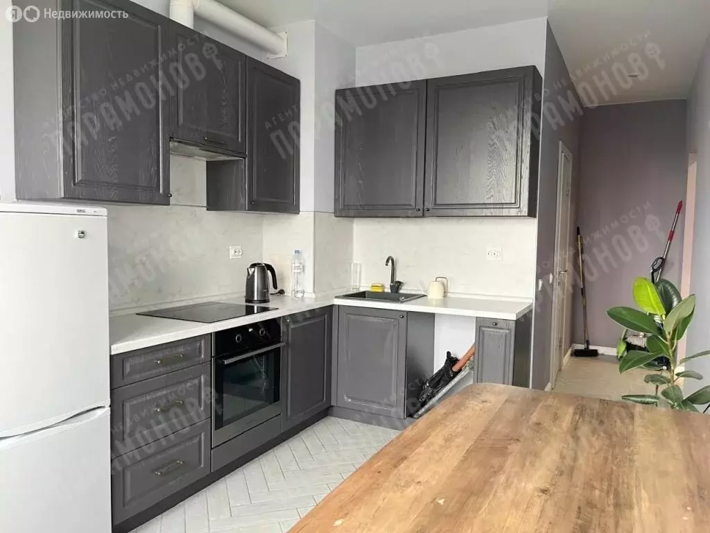 1-комнатная квартира: Тверь, улица Орджоникидзе, 49к9 (48 м) - Фото 2