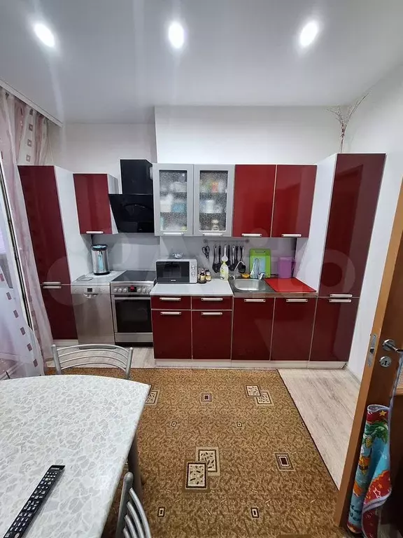 3-к. квартира, 72 м, 9/9 эт. - Фото 0