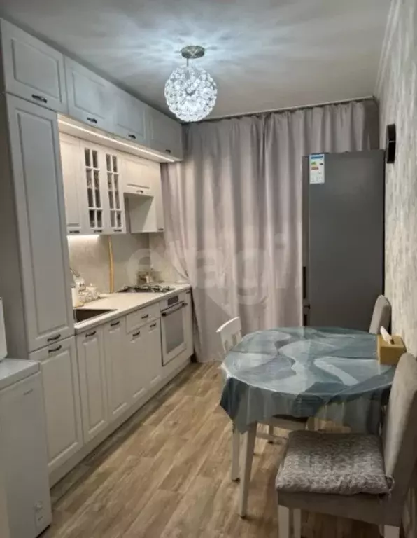 1-к кв. Саха (Якутия), Якутск Октябрьская ул., 27/2 (35.3 м) - Фото 1