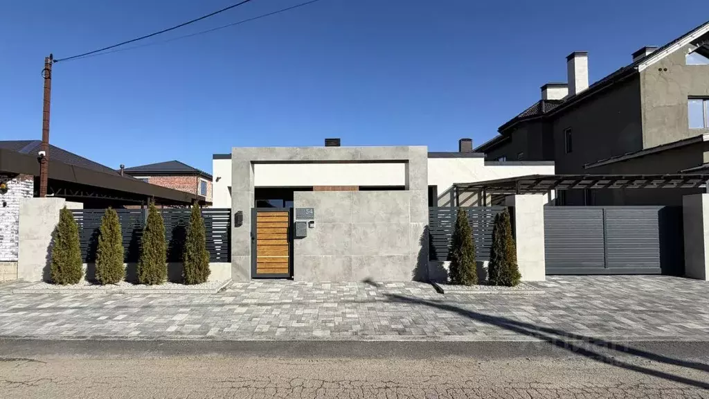 Дом в Ставропольский край, Ставрополь ул. Прогрессивная, 54 (170 м) - Фото 1