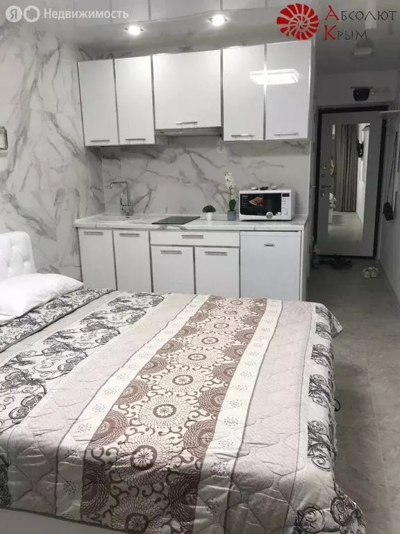 1-комнатная квартира: Феодосия, улица Калинина, 33 (20 м) - Фото 1