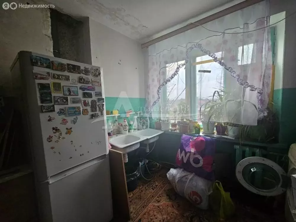 1к в 4-комнатной квартире (18 м) - Фото 1