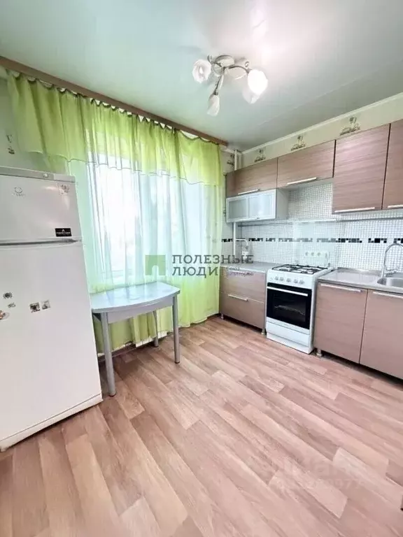 1-к кв. Курганская область, Курган Заозерный жилрайон, 2-й мкр, 29 ... - Фото 1