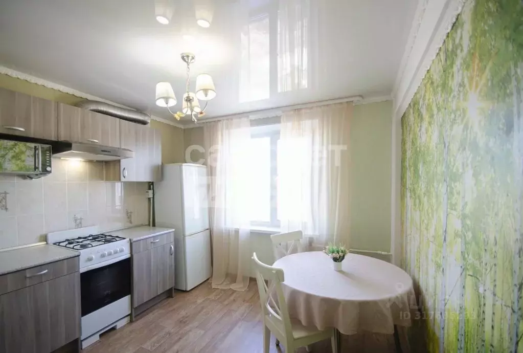 2-к кв. Омская область, Омск Заозерный мкр, ул. Тимофея Белозерова, 10 ... - Фото 0