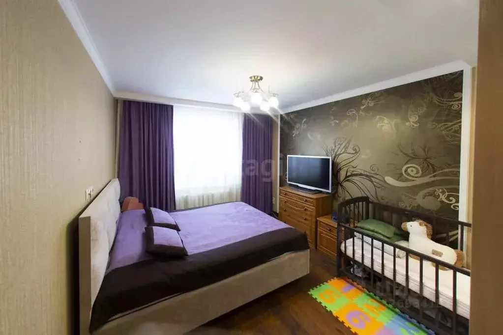 3-к кв. Татарстан, Альметьевск ул. Шевченко, 162 (88.7 м) - Фото 1