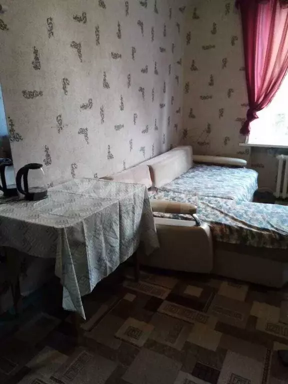 Комната 15 м в 9-к., 2/5 эт. - Фото 0