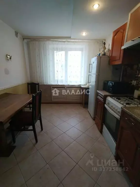 2-к кв. Башкортостан, Стерлитамак Коммунистическая ул., 84 (48.7 м) - Фото 0