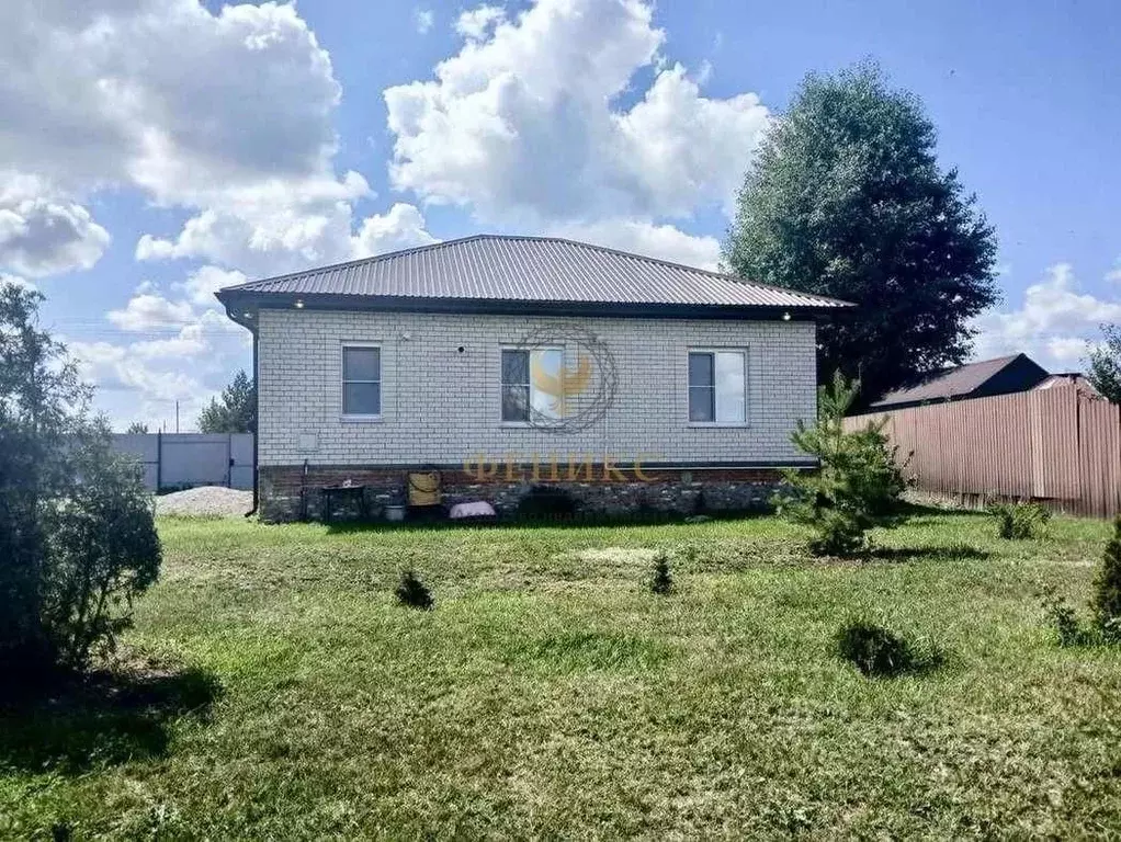 Дом в Белгородская область, Прохоровский район, Прелестненское с/пос, ... - Фото 1