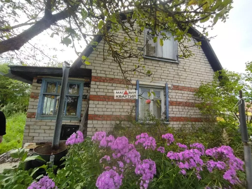 Дом в Смоленск, Смоленская Крепостная Стена (73 м) - Фото 0