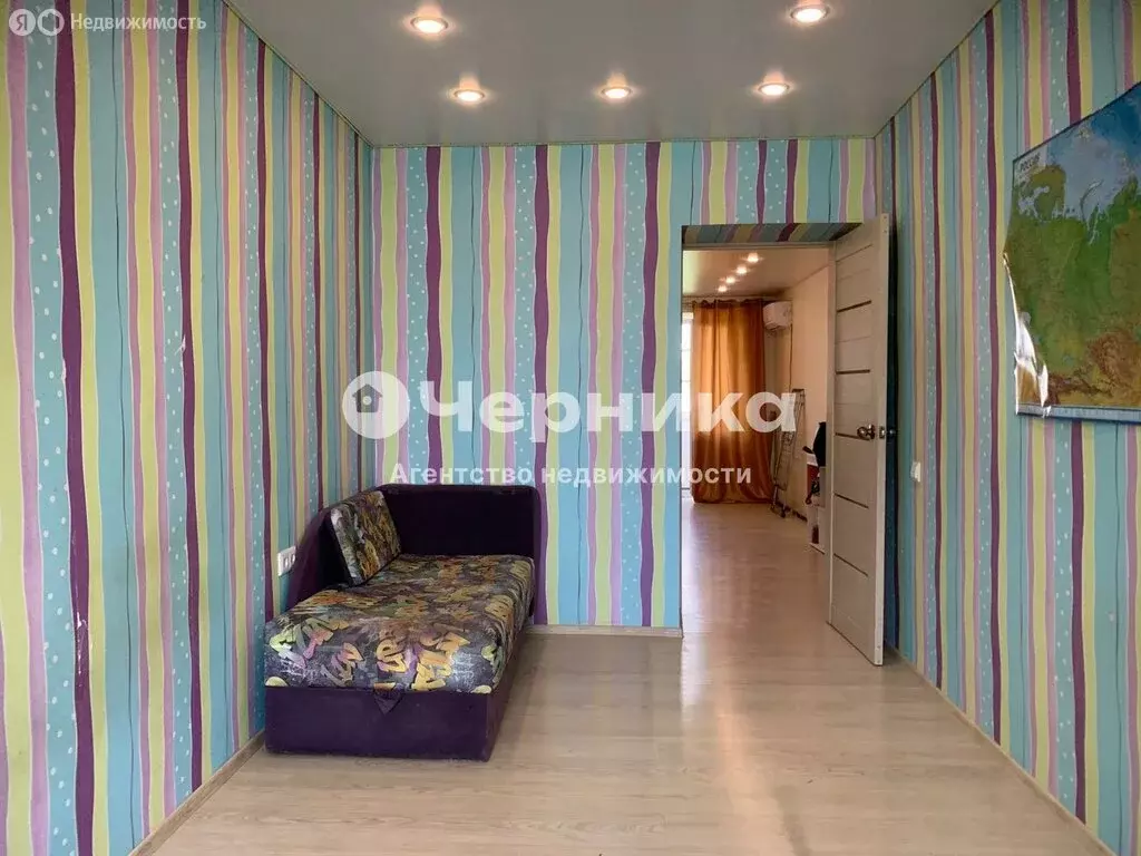 2-комнатная квартира: Каменск-Шахтинский, улица Гагарина, 3 (45 м) - Фото 1
