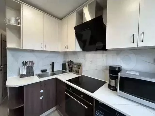 1-к. квартира, 30 м, 5/5 эт. - Фото 0