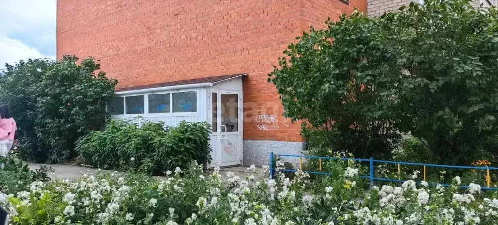 Торговая площадь в Челябинская область, Миасс ул. Богдана ... - Фото 1