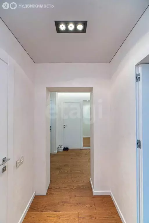 6-комнатная квартира: Севастополь, улица Репина, 19 (150 м) - Фото 1