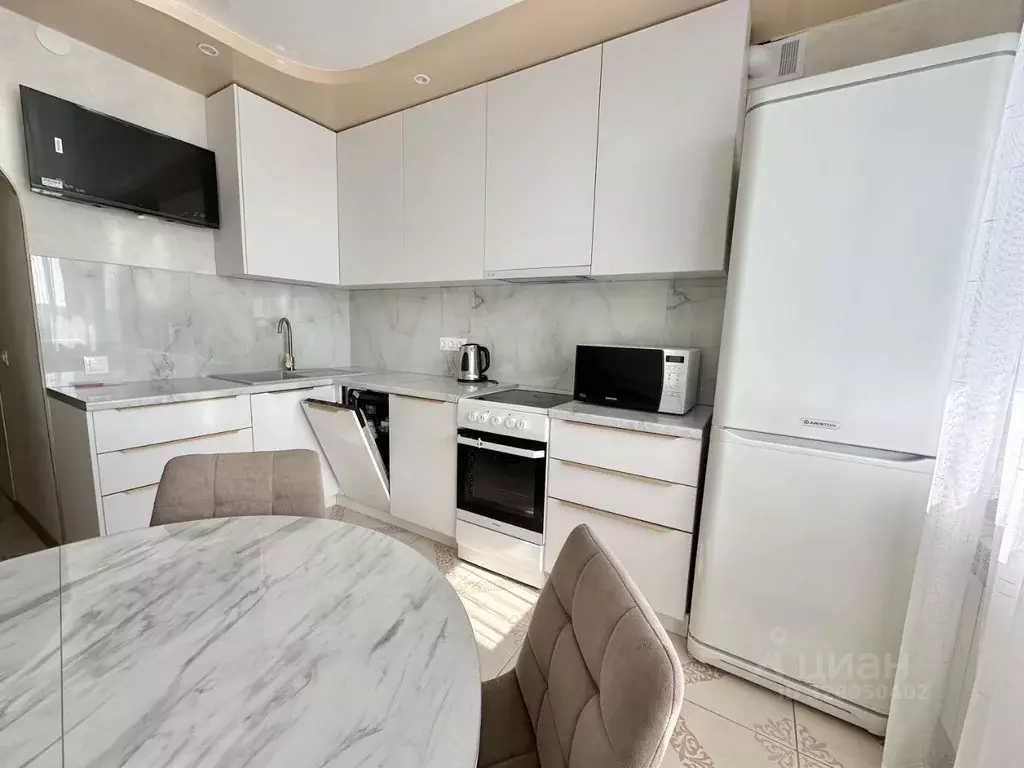 1-к кв. Татарстан, Казань ул. Кул Гали, 36 (37.0 м) - Фото 1