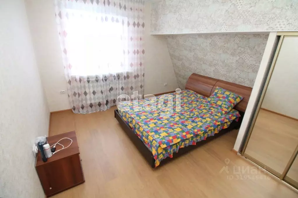 Дом в Ульяновская область, Ульяновск ул. 4-й Пятилетки, 17 (200 м) - Фото 1