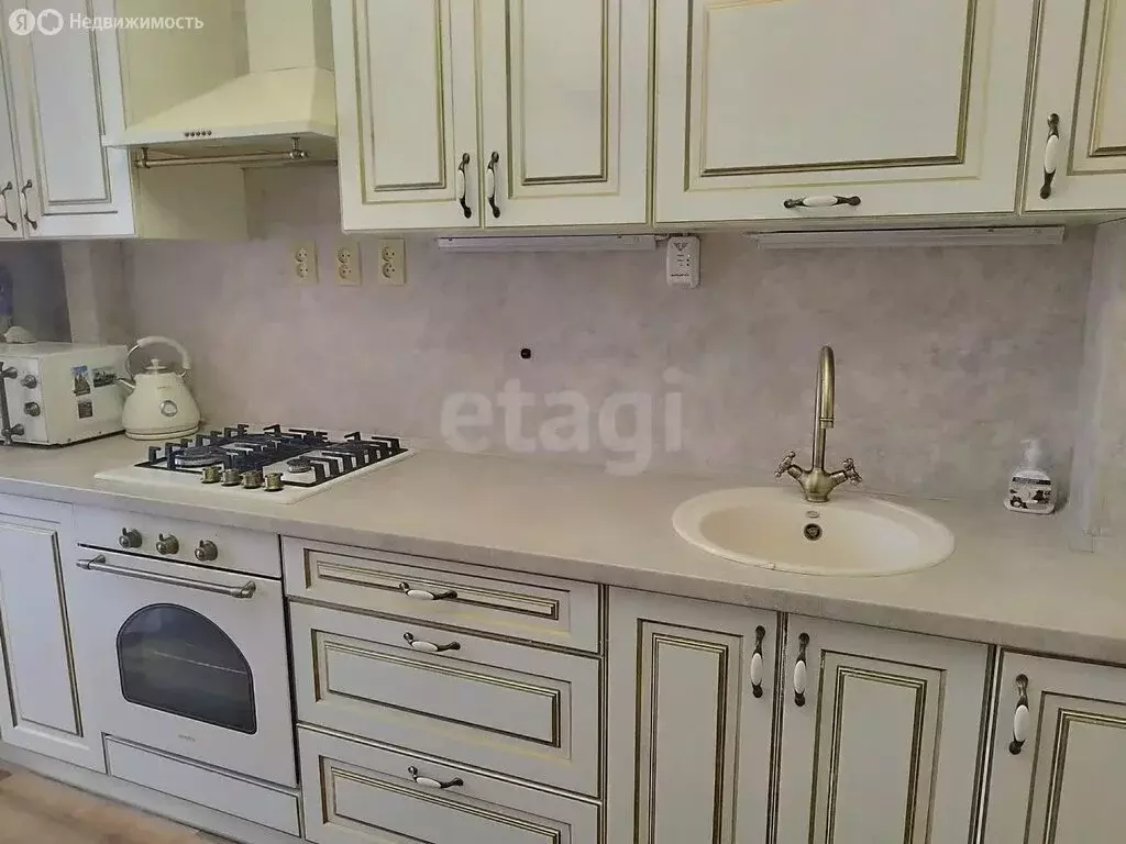 2-комнатная квартира: Калининград, улица Карташева, 46 (60.3 м) - Фото 1