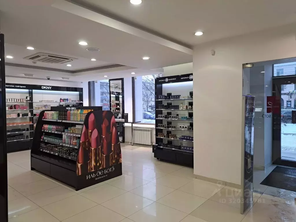 Торговая площадь в Хабаровский край, Хабаровск ул. ... - Фото 2