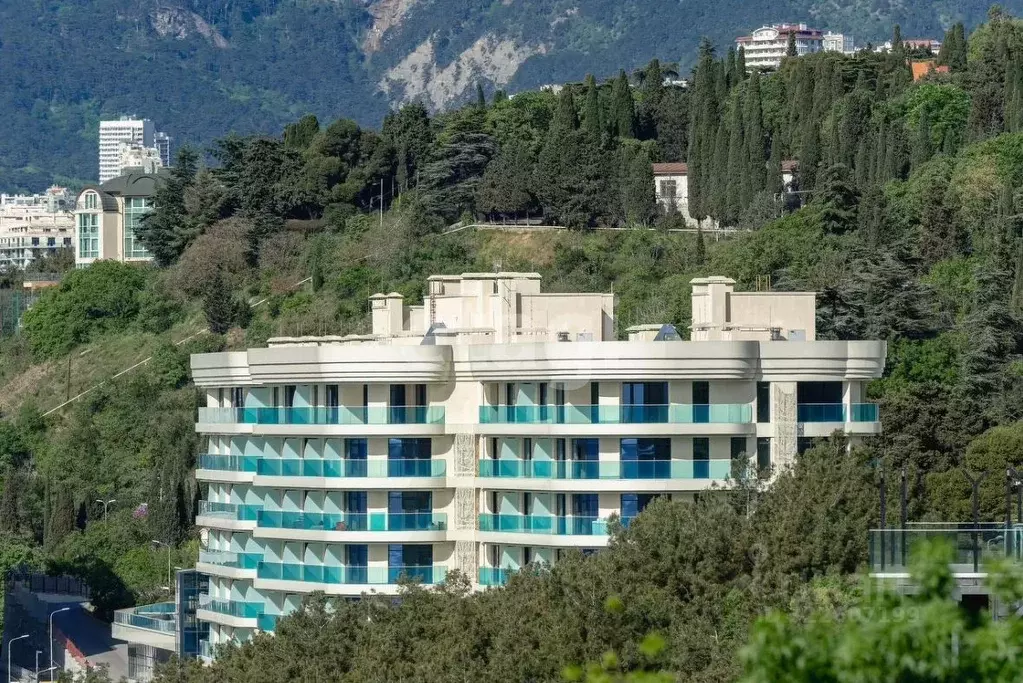 1-к кв. Крым, Ялта ул. Дражинского, 45А (49.2 м) - Фото 0