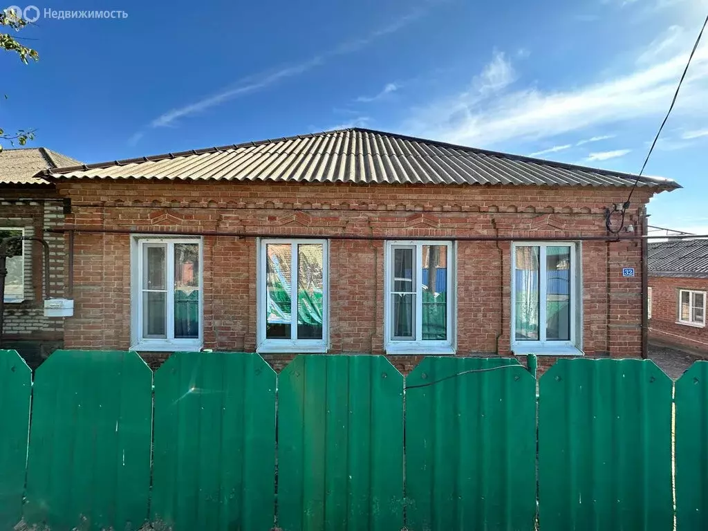 Дом в село Крым, Октябрьская улица, 32 (95.6 м) - Фото 1