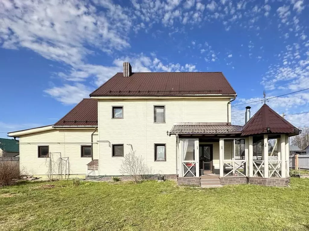 Дом в Коми, Сыктывкар Лесопильная ул., 6 (220 м) - Фото 1