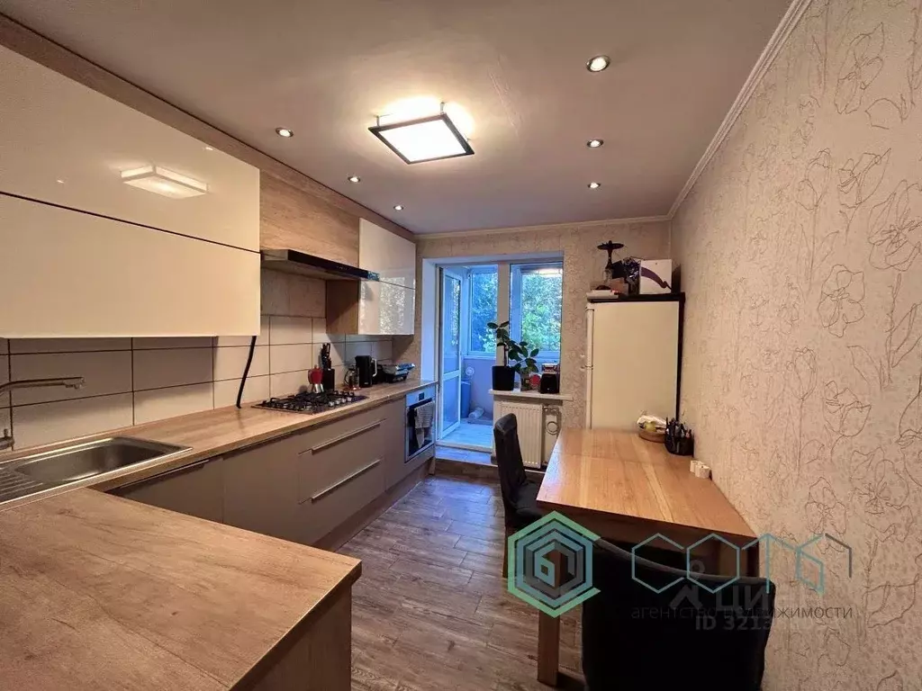 1-к кв. Калининградская область, Калининград Воздушная ул., 64Б (40.0 ... - Фото 1