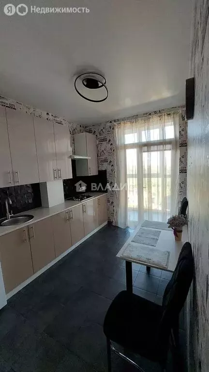 1-комнатная квартира: Калининград, улица Аллея Смелых, 204к1 (33.5 м) - Фото 2