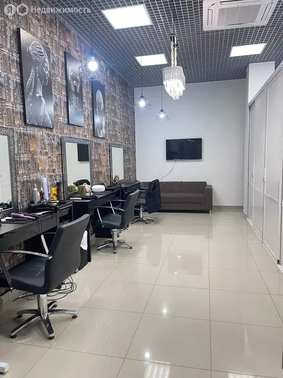 Торговая площадь (53 м) - Фото 1