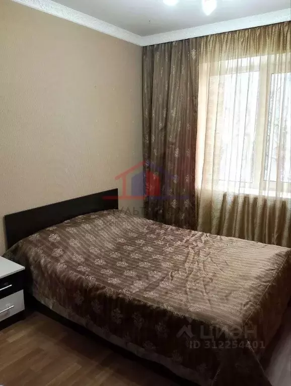 3-к кв. Белгородская область, Старый Оскол Жукова мкр, 42 (64.0 м) - Фото 1